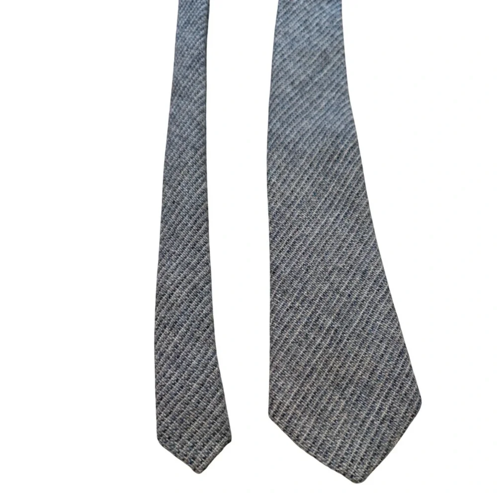 Afonwen Woollen Mill Pure New Wool Tie Gray Textured Made in Wales Classic
